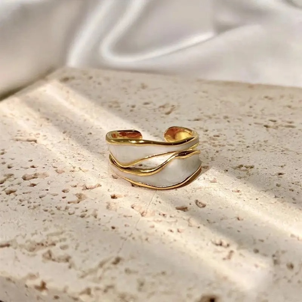 14K Gold Filled Adjustable Ring - Picture 2 of 4